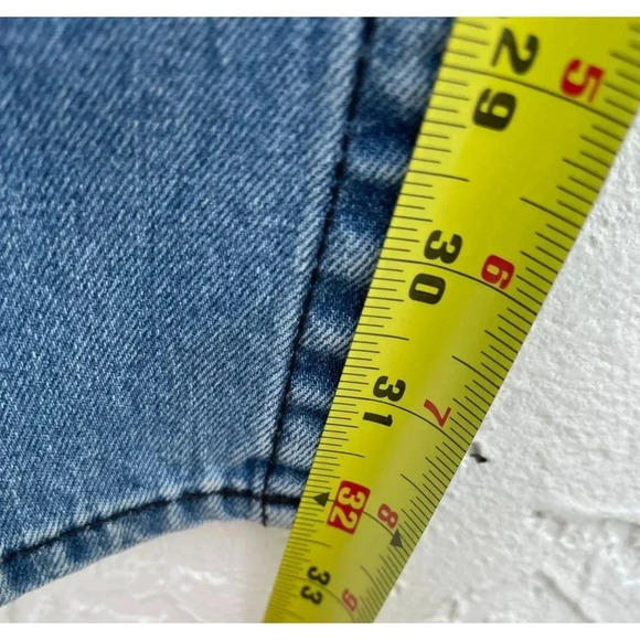 True Religion Mens Distressed Straight Cut Denim Jeans Light Blue Size 32 - Picture 2 of 16